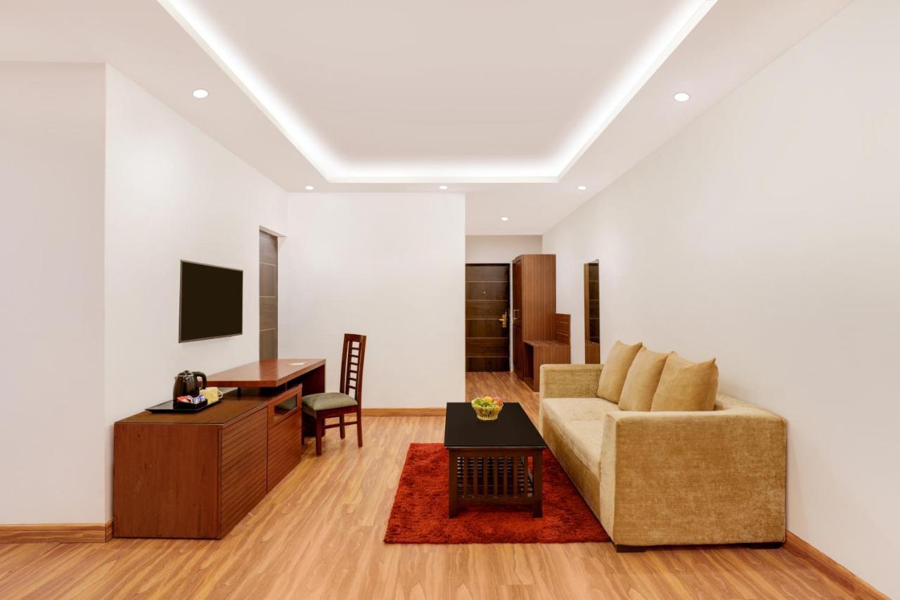 Span Inn Suites Manali Baragrān Kültér fotó
