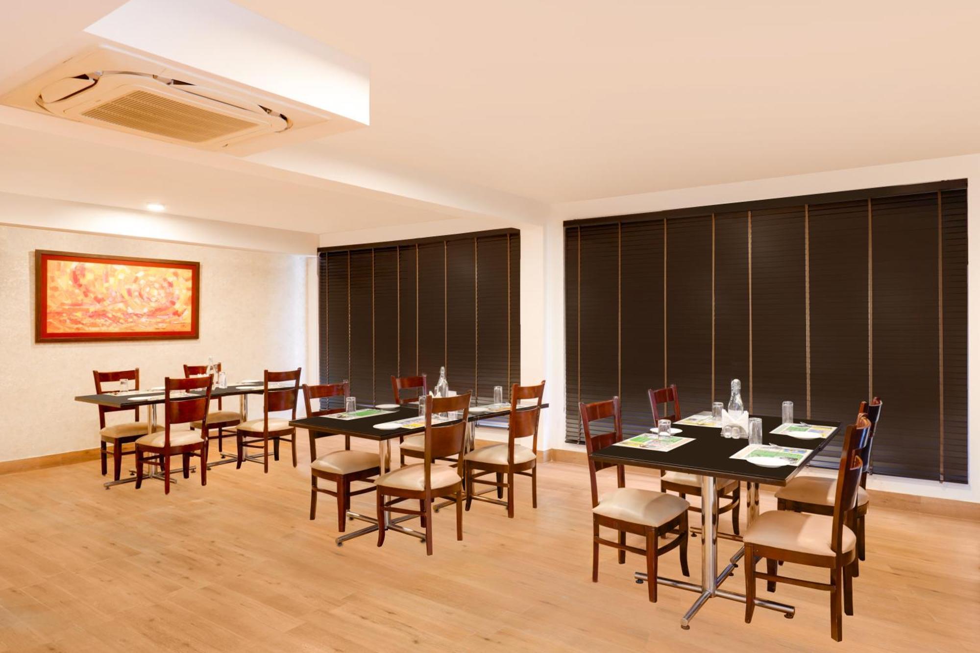 Span Inn Suites Manali Baragrān Kültér fotó